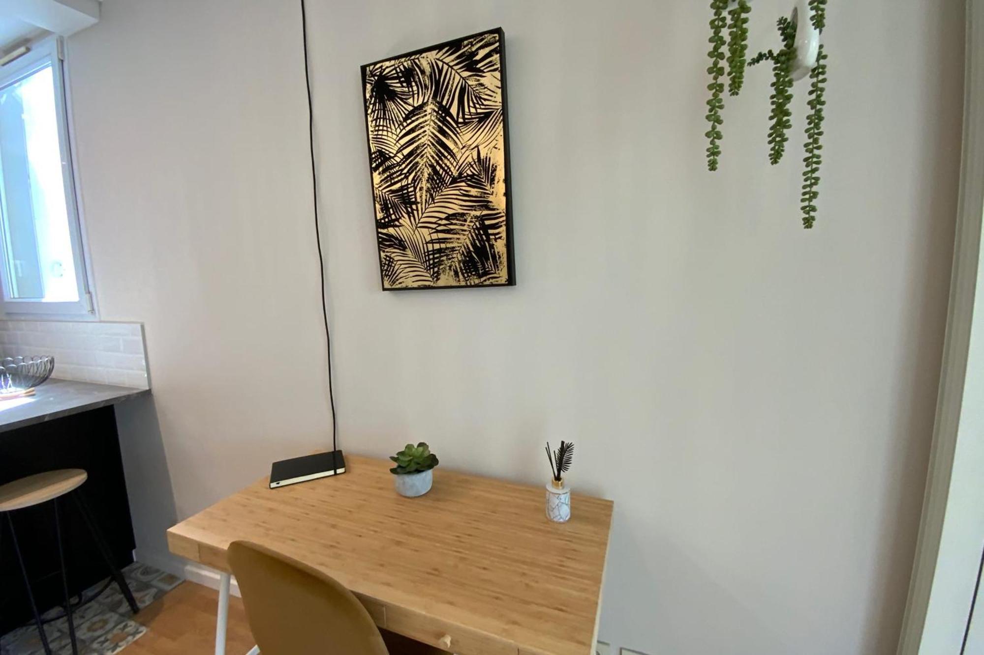 Aesthetics - 2 Bedrooms And Secure Parking! * Montpellier